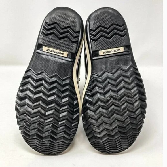 Sorel Black Yoot Pac Waterproof Nylon and Rubber Winter Boots - Size 5 - Picture 8 of 10